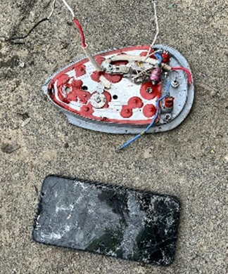 smartphone en strijkzool