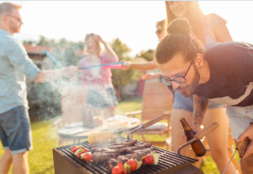 waar moet afval van de barbecue?